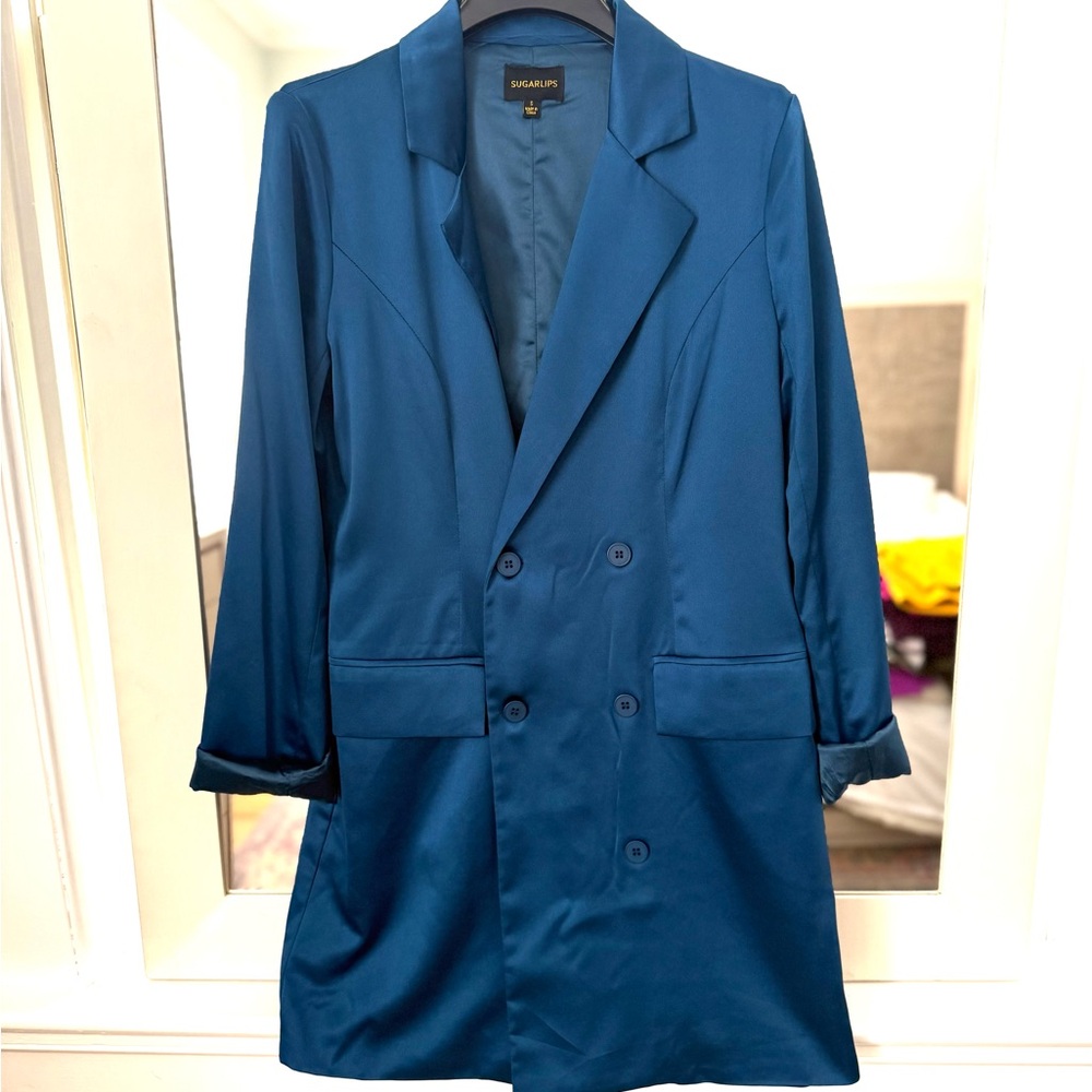 SUGARLIPS Womens Satin Blazer